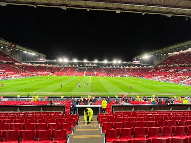 サイドライン1階